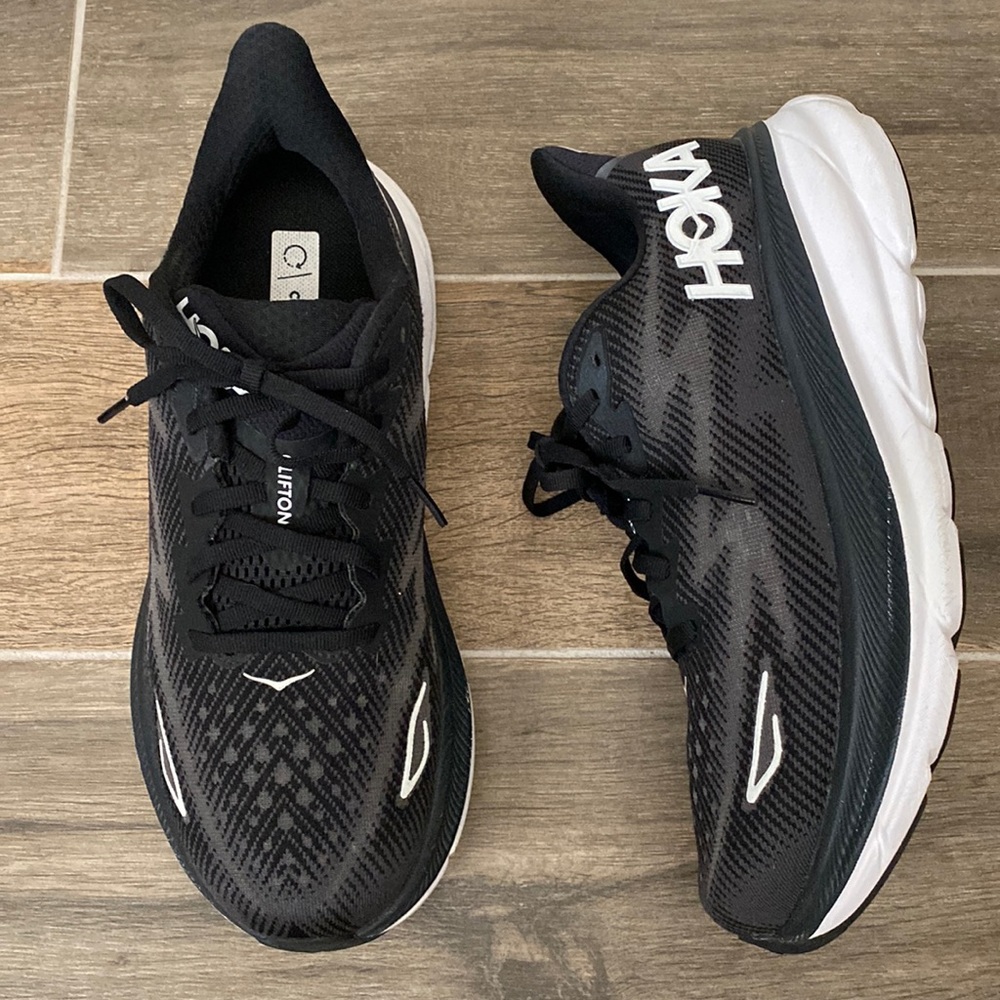 COPY - Hoka Clifton 9 Running Shoes Size 8.5 EE